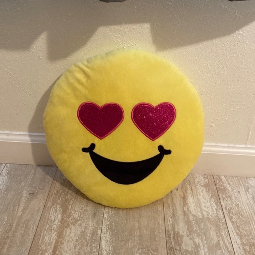 Big Heart Eyes Emoji Plush